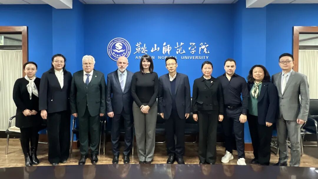 bfa85c83aafa4cafaf3a6fe4e13454a1.jpg bfa85c83aafa4cafaf3a6fe4e13454a1.jpg