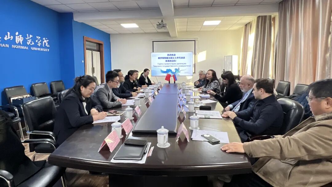 c83633a7bef042afaf9a6d31d7a5f1c2.jpg c83633a7bef042afaf9a6d31d7a5f1c2.jpg